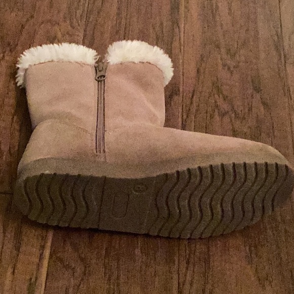 Suede Leather Upper Faux Fur Tan Casual Winter Boots. Size 8 - Picture 5 of 7